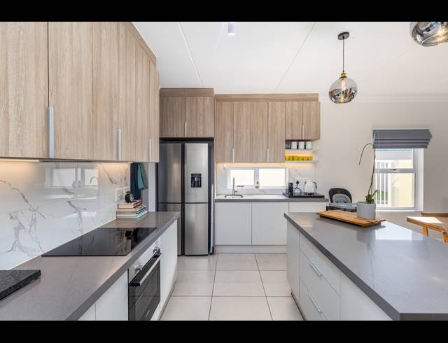 3 BEDROOM HOUSE RENTED IN LANGEBERG RIDGE